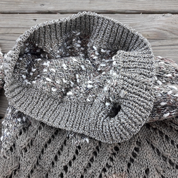 Chunky Knit Sweater Handmade Fuzzy Soft Fun Unique Ugly Cute Valentine Pink Fur - Picture 13 of 16